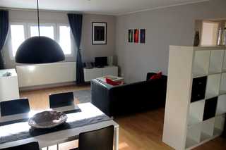 Gästewohnung Köln-Longerich Wohnzimmer 