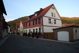 Gästehaus Tröbs Ferienwohnungen in der Perle des Südharzes Gästehaus Tröbs mit Burggasse