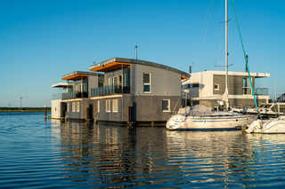 11. Floating-Houses (105 m²) Annea mit Kamin 